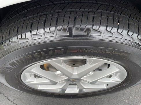 Used 2022 Chevrolet Equinox LT image 12