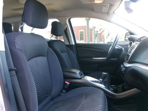 Used 2013 Dodge Journey American Value Package w/ Flexible Seating Group FWD image 22