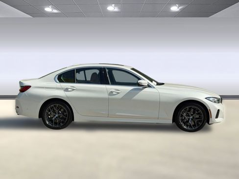 Used 2025 BMW 330i Sedan RWD image 8