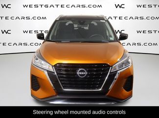 Used 2023 Nissan Kicks SV video 2