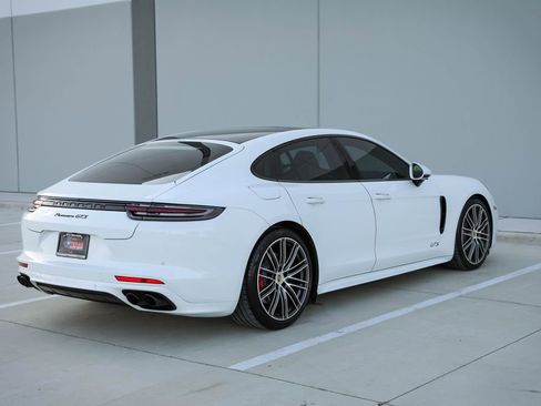 Used 2019 Porsche Panamera GTS w/ Premium Package Plus image 7