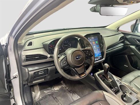 Used 2024 Subaru Crosstrek 2.5i Limited w/ Crosstrek Mirror Package image 9