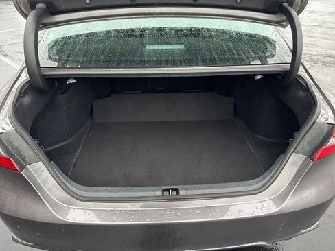 Used 2024 Toyota Camry SE image 23
