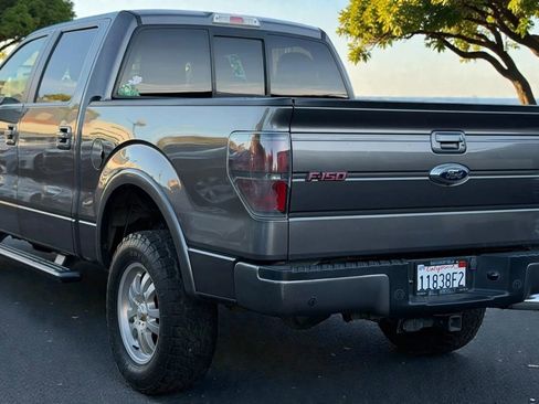 Used 2014 Ford F150 FX4 w/ FX Appearance Package AWD/4WD image 7