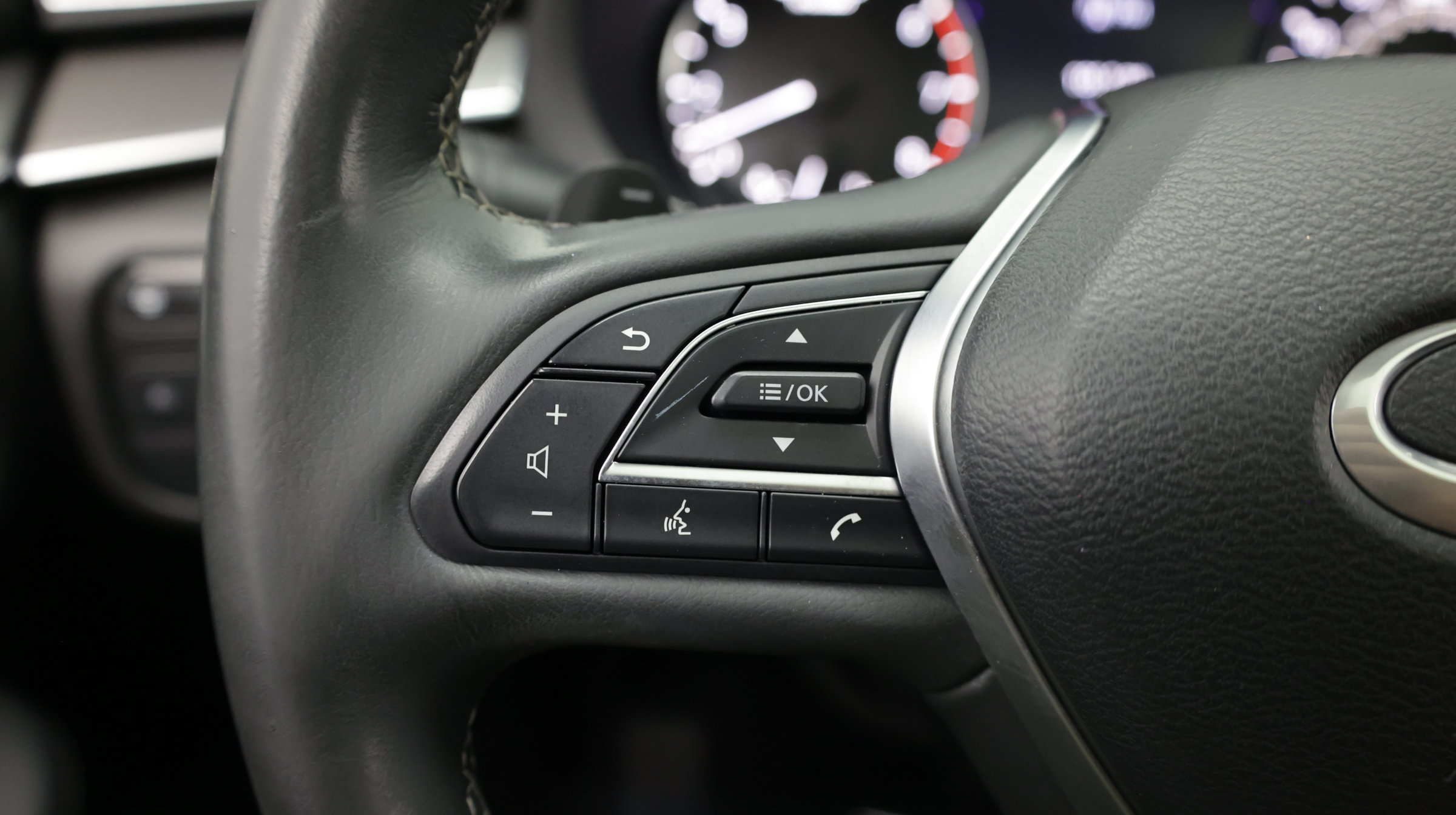 Used 2022 INFINITI QX50 Luxe FWD image 27