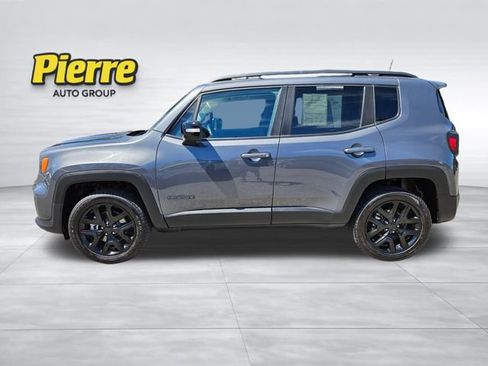 Used 2023 Jeep Renegade Altitude w/ Sun/Sound Group AWD/4WD image 2