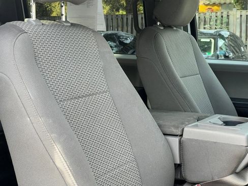 Used 2016 Ford F150 XLT image 11