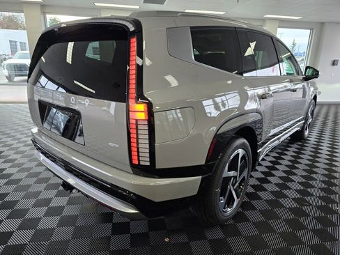 New 2026 Hyundai Ioniq 9 Limited w/ Tow & Go Package AWD/4WD image 3