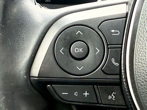 Used 2019 Toyota Corolla SE FWD image 21