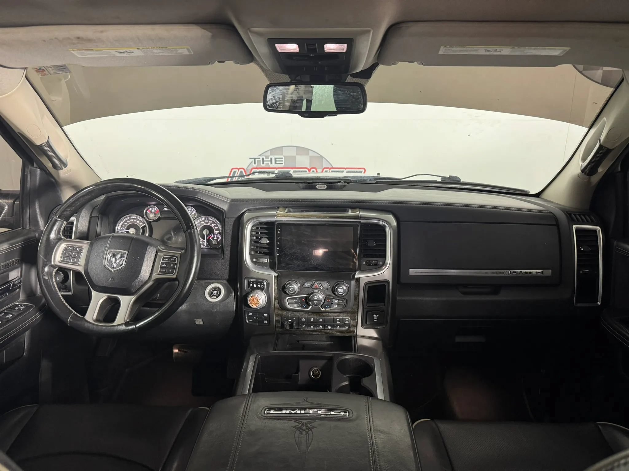 Used 2015 RAM 1500 Limited AWD/4WD image 11