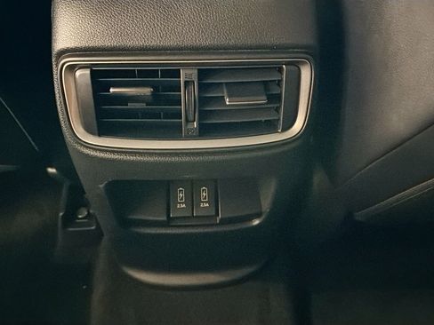 Used 2018 Honda CR-V Touring image 28