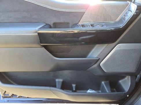 Used 2023 Ford F150 Lightning Platinum image 40