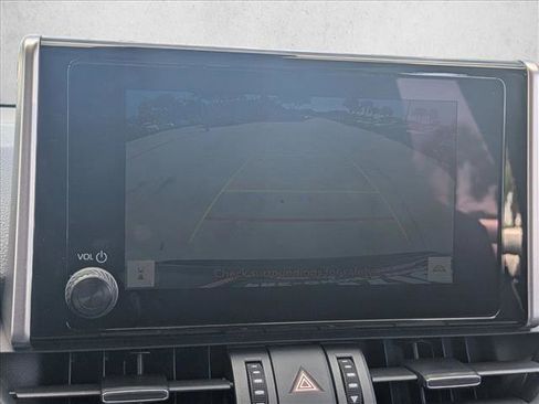 Used 2025 Toyota RAV4 XLE Premium image 11