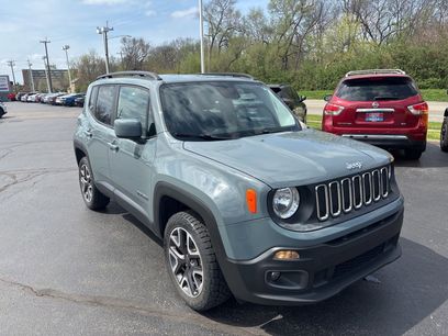 Used 2017 Jeep Renegade Latitude w/ Popular Equipment Group