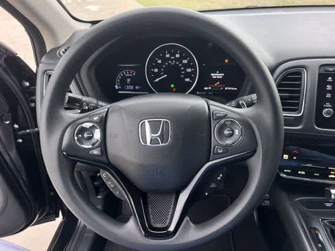 Used 2022 Honda HR-V EX image 17