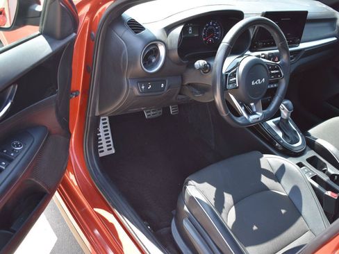 Used 2024 Kia Forte GT-Line w/ GT-Line Premium Package FWD image 20
