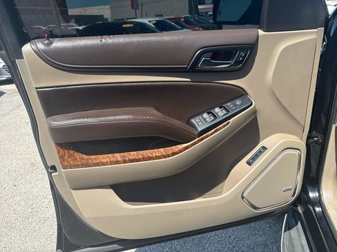 Used 2015 Chevrolet Tahoe LTZ RWD image 15