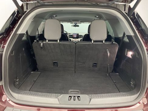 Used 2022 Ford Explorer XLT w/ Equipment Group 202A AWD/4WD image 25