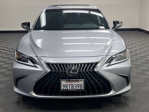 Certified 2025 Lexus ES 300h w/ Premium Package FWD image 3