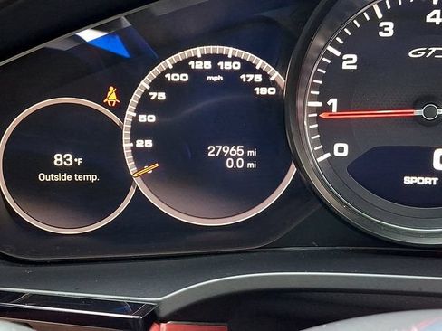 Certified 2022 Porsche Cayenne GTS AWD/4WD image 24