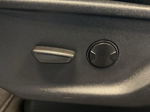 Used 2024 Ford F250 XLT image 16