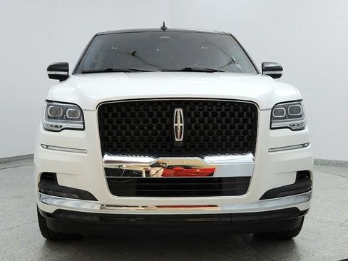 Used 2023 Lincoln Navigator L Black Label AWD/4WD image 8