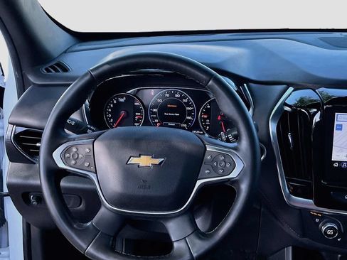 Used 2023 Chevrolet Traverse High Country AWD/4WD image 24