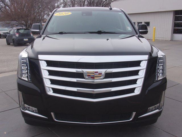 Used 2020 Cadillac Escalade Premium Luxury AWD/4WD image 24