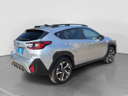 Used 2025 Subaru Crosstrek 2.5i Premium AWD/4WD image 6