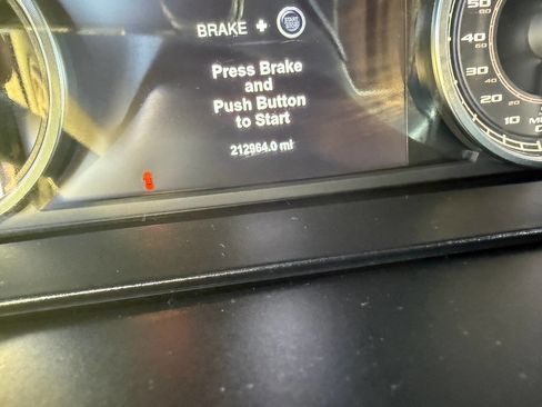 Used 2017 RAM 1500 Limited image 13