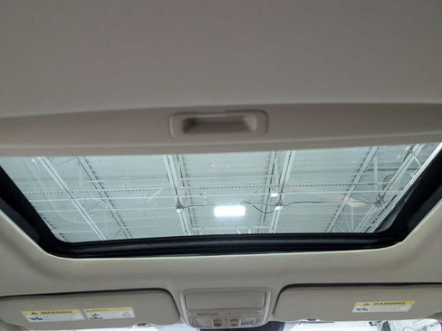 Used 2017 Honda CR-V EX-L image 17