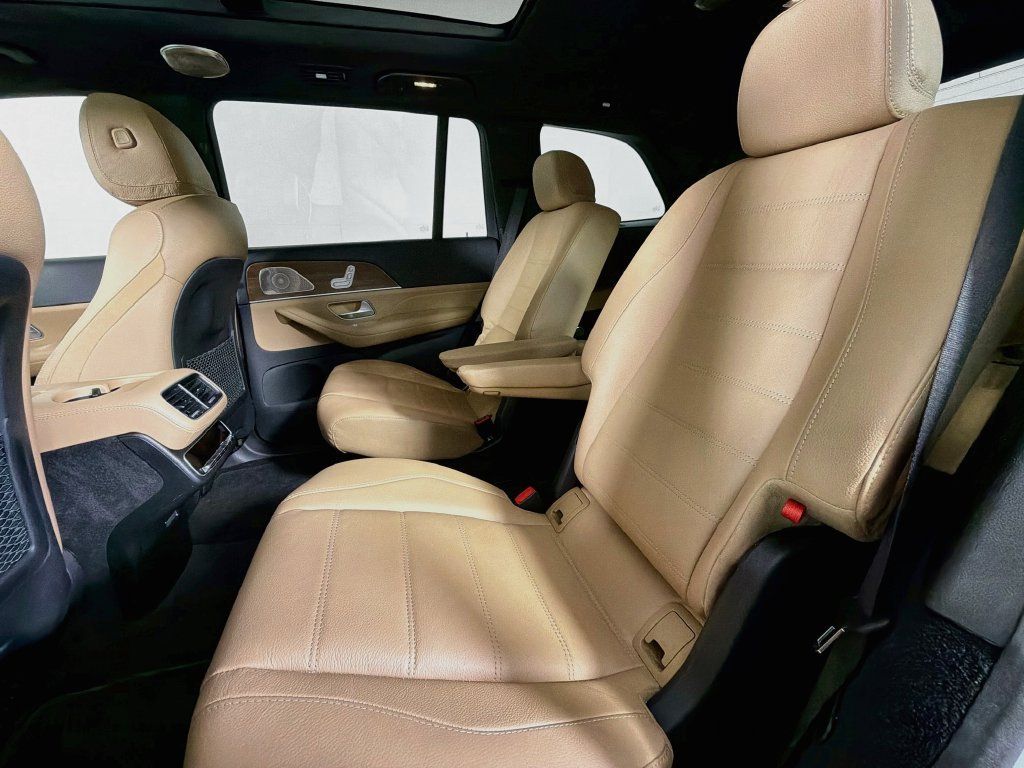 Used 2024 Mercedes-Benz GLS 450 4MATIC image 20