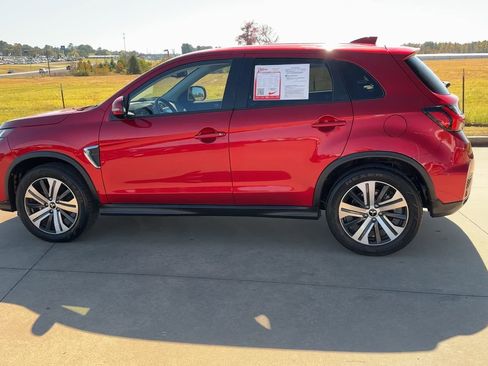 Used 2024 Mitsubishi Outlander Sport SE image 5