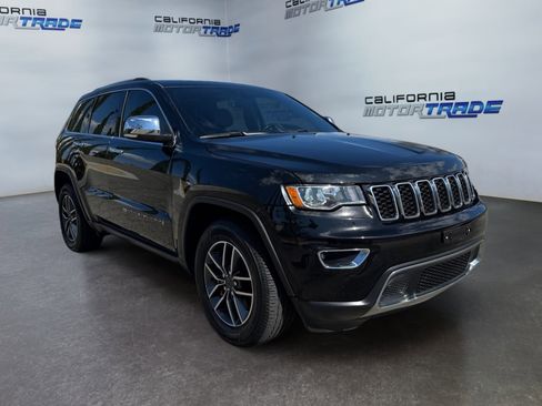 Used 2022 Jeep Grand Cherokee Limited image 3
