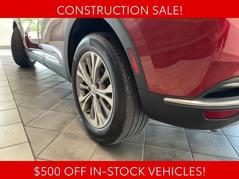 Used 2022 Buick Envision Preferred FWD image 18