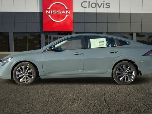 New 2026 Nissan Sentra SL image 6