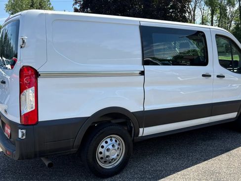 Used 2020 Ford Transit 150 Low Roof AWD image 11