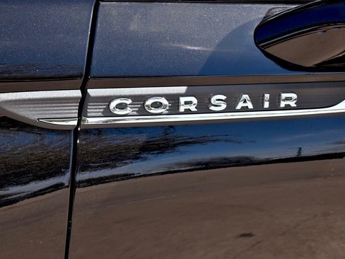 New 2026 Lincoln Corsair Reserve image 39