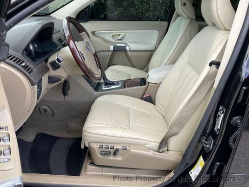 Used 2013 Volvo XC90 3.2 FWD image 9