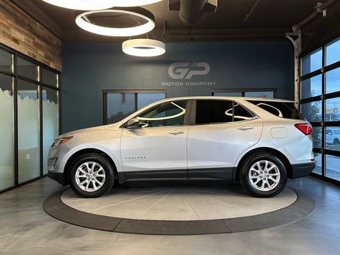 Used 2021 Chevrolet Equinox LT AWD/4WD image 6