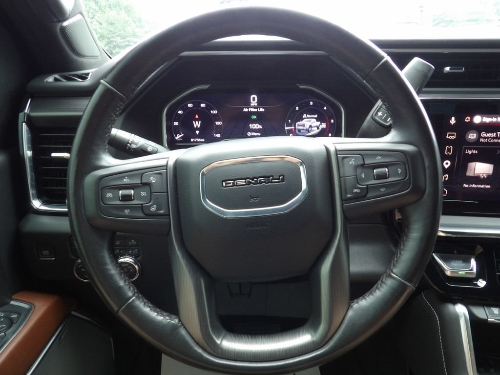 Used 2024 GMC Sierra 3500 Denali Ultimate AWD/4WD image 20
