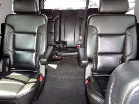 Used 2019 Chevrolet Tahoe LT AWD/4WD image 20