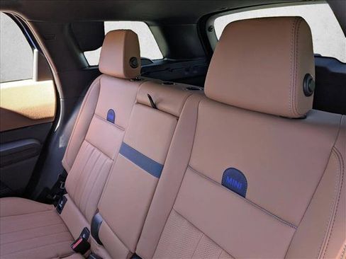 Used 2025 MINI Cooper Countryman S w/ Comfort Package Max image 18