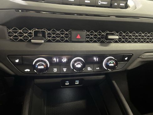 Used 2024 Honda Accord EX image 18