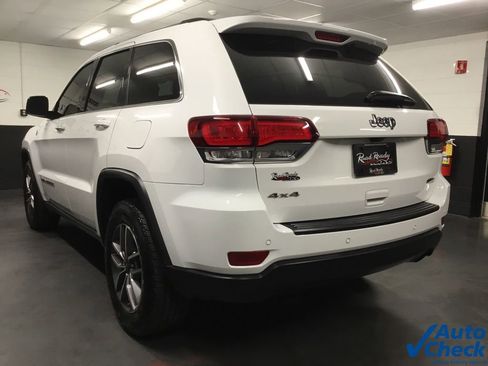 Used 2020 Jeep Grand Cherokee Laredo w/ Quick Order Package 2BN North image 8