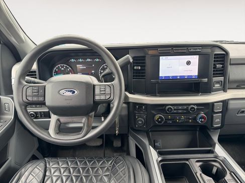 Used 2024 Ford F250 XLT w/ FX4 Off-Road Package AWD/4WD image 10
