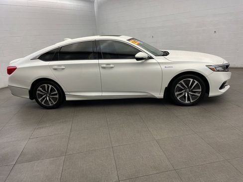 Used 2022 Honda Accord EX-L image 4