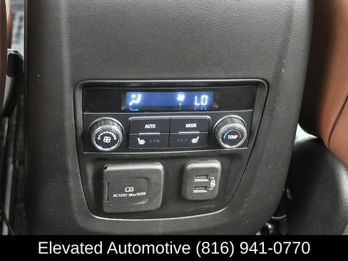 Used 2021 Buick Enclave Avenir w/ Avenir Technology Package AWD/4WD image 15