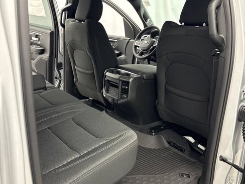 New 2026 RAM 1500 Big Horn AWD/4WD image 32