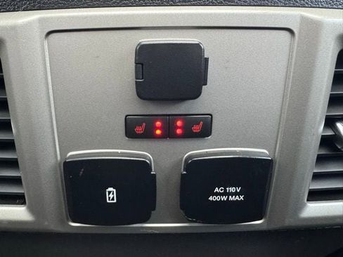 Certified 2021 Ford F350 Lariat w/ Chrome Package image 24